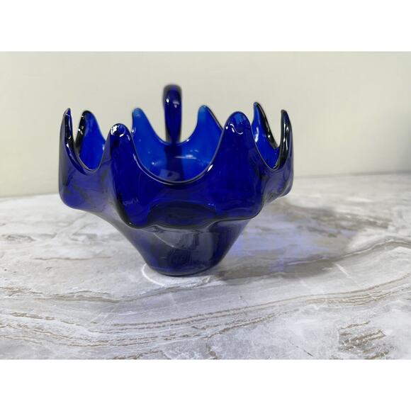 Vintage Cobalt Blue Blown Glass Swan Candy Dish MCM Decorative - Picture 4 of 14